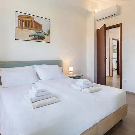 Delle Coste With Pool *