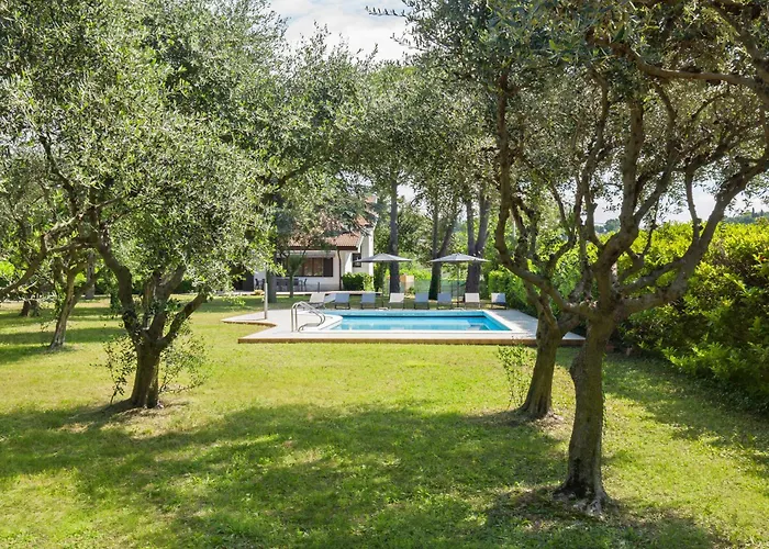 Villa Delle Coste With Pool