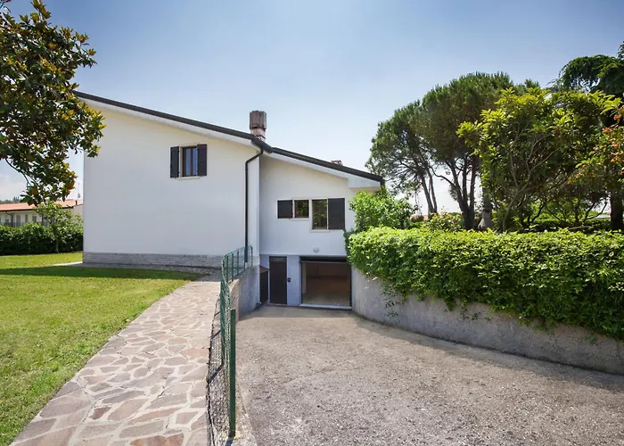 Vila Delle Coste With Pool Lazise